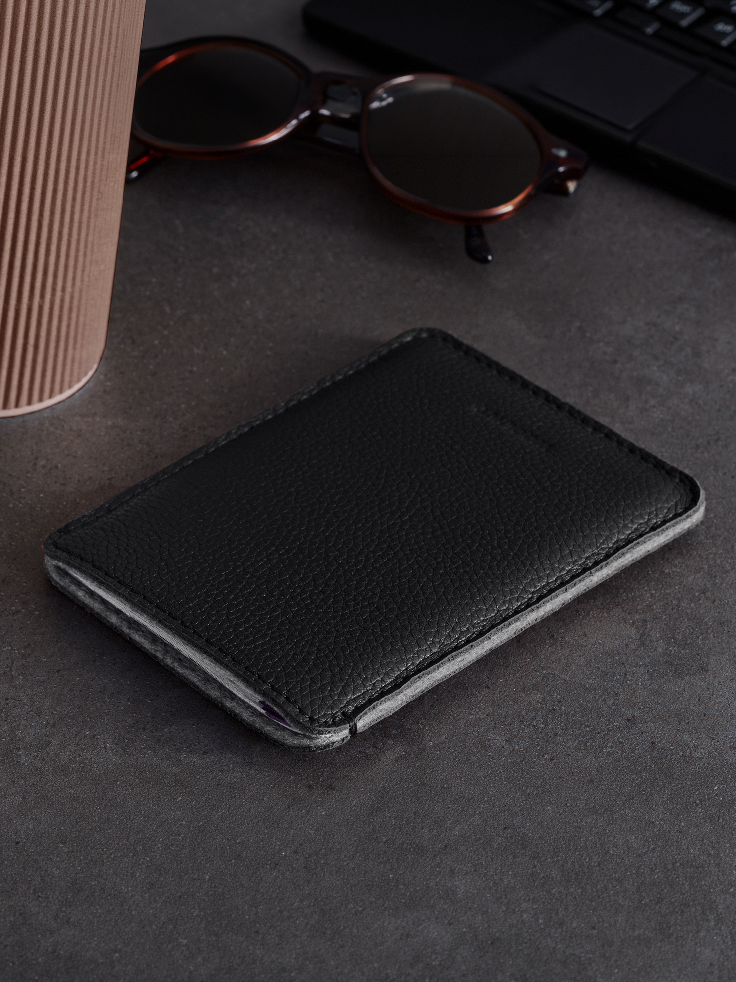 Woolnut Leather Sleeve for Passport - Black