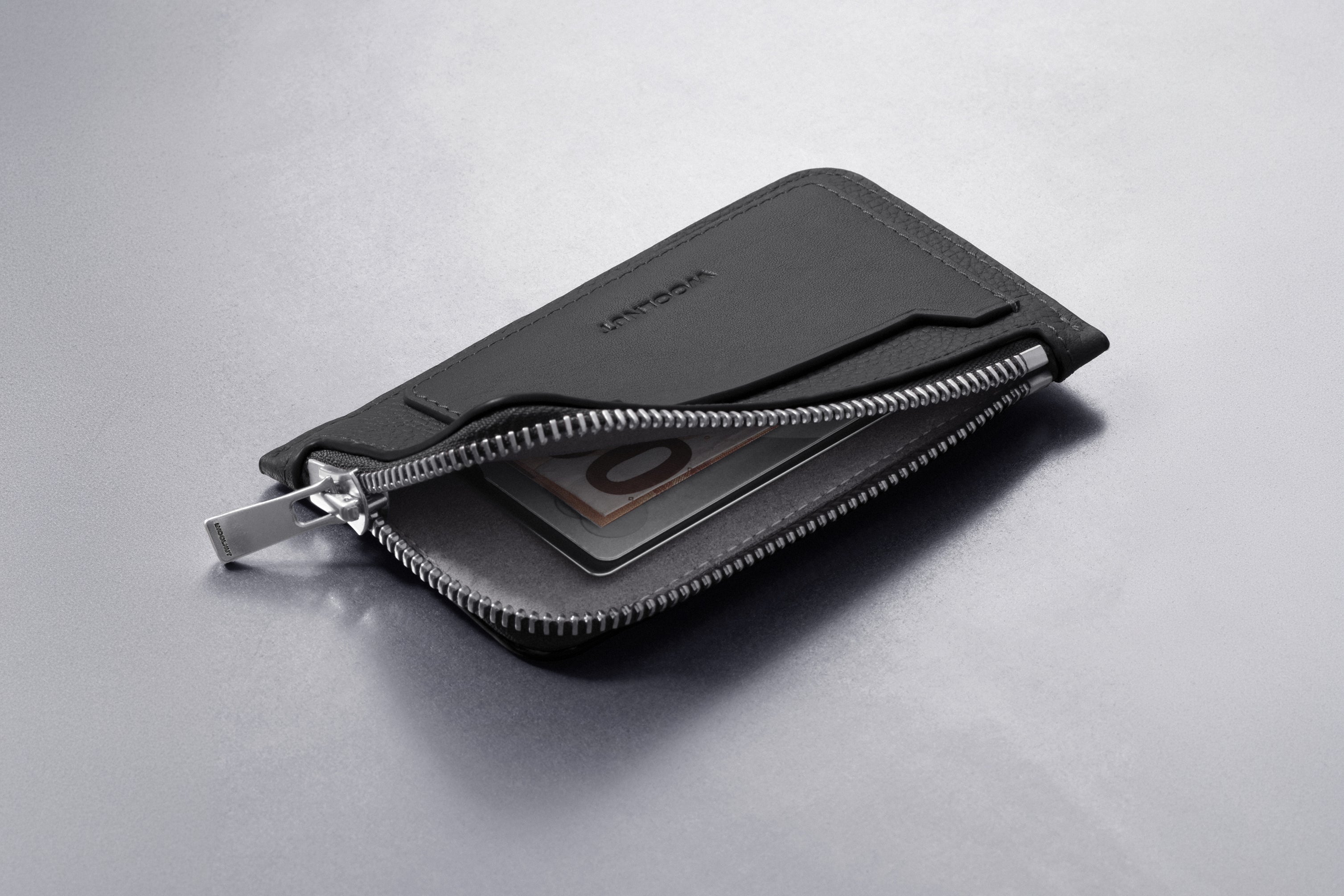 Woolnut Leather Folio Wallet - Black