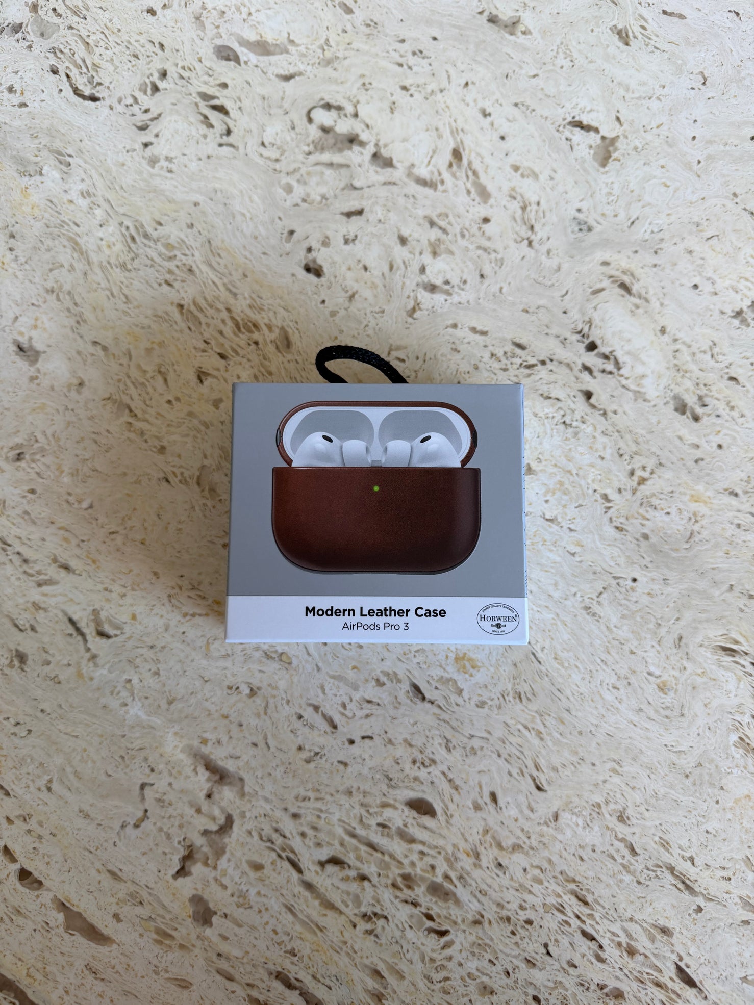 Nomad Modern Case with Horween Leather for Airpods Pro 3 - Rustic Brown - Open Box