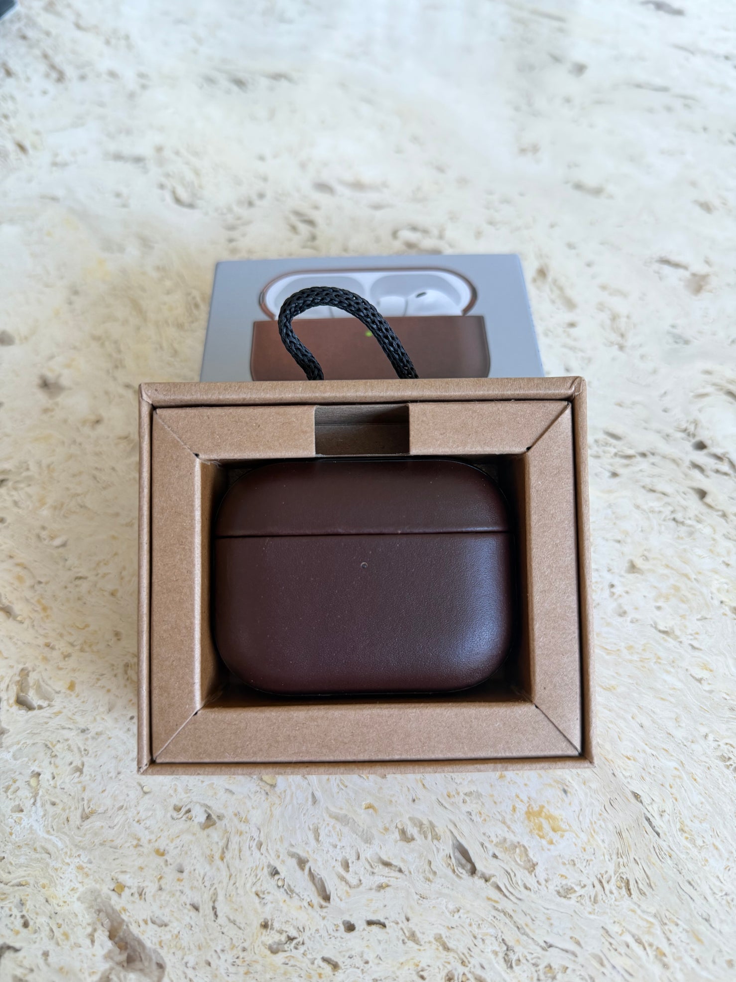 Nomad Modern Case with Horween Leather for Airpods Pro 3 - Rustic Brown - Open Box