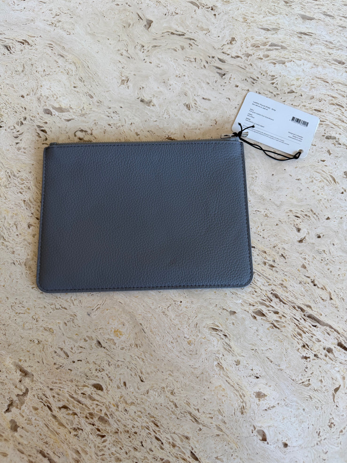 Woolnut Flat Leather Pouch - Grey - Open Box