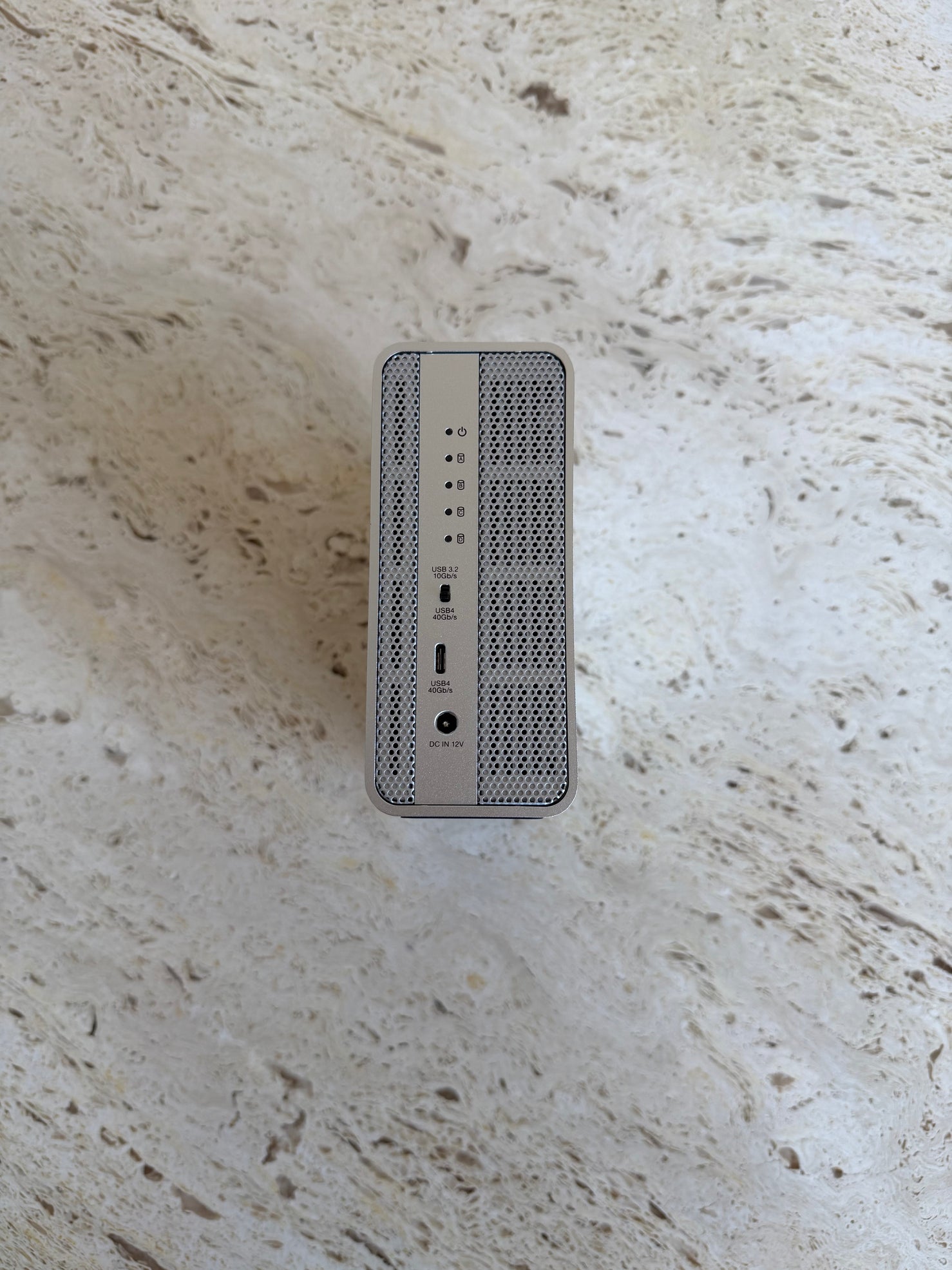 OWC Express 4M2 Four-Slot USB4 NVMe M.2 SSD Enclosure - Open Box