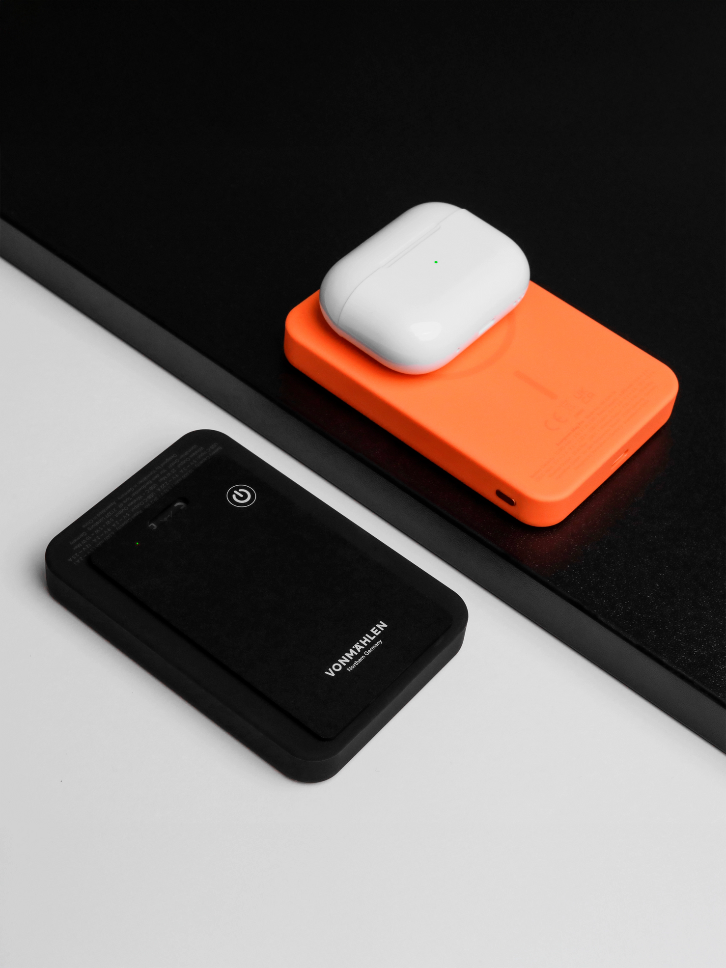 Vonmahlen Evergreen Mag Pro 25W - 10,000 mAh Power Bank - Black